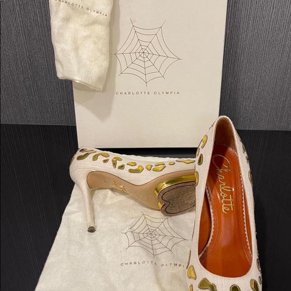 Charlotte Olympia Debbie White Linen and Gold - Picture 2 of 7